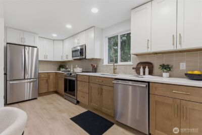 12002 2nd Avenue SW, Seattle, WA 98146-2933 - Photo 8