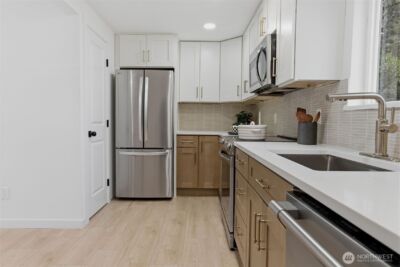 12002 2nd Avenue SW, Seattle, WA 98146-2933 - Photo 10