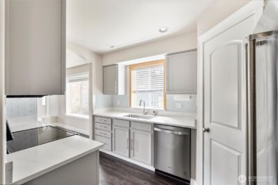 11607 9th Drive SE, Everett, WA 98208 - Photo 5