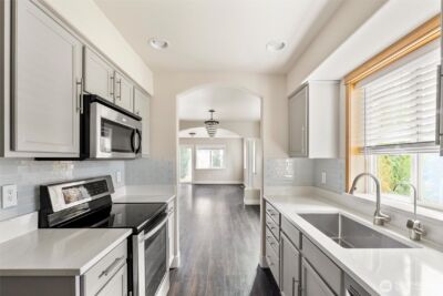 11607 9th Drive SE, Everett, WA 98208 - Photo 9
