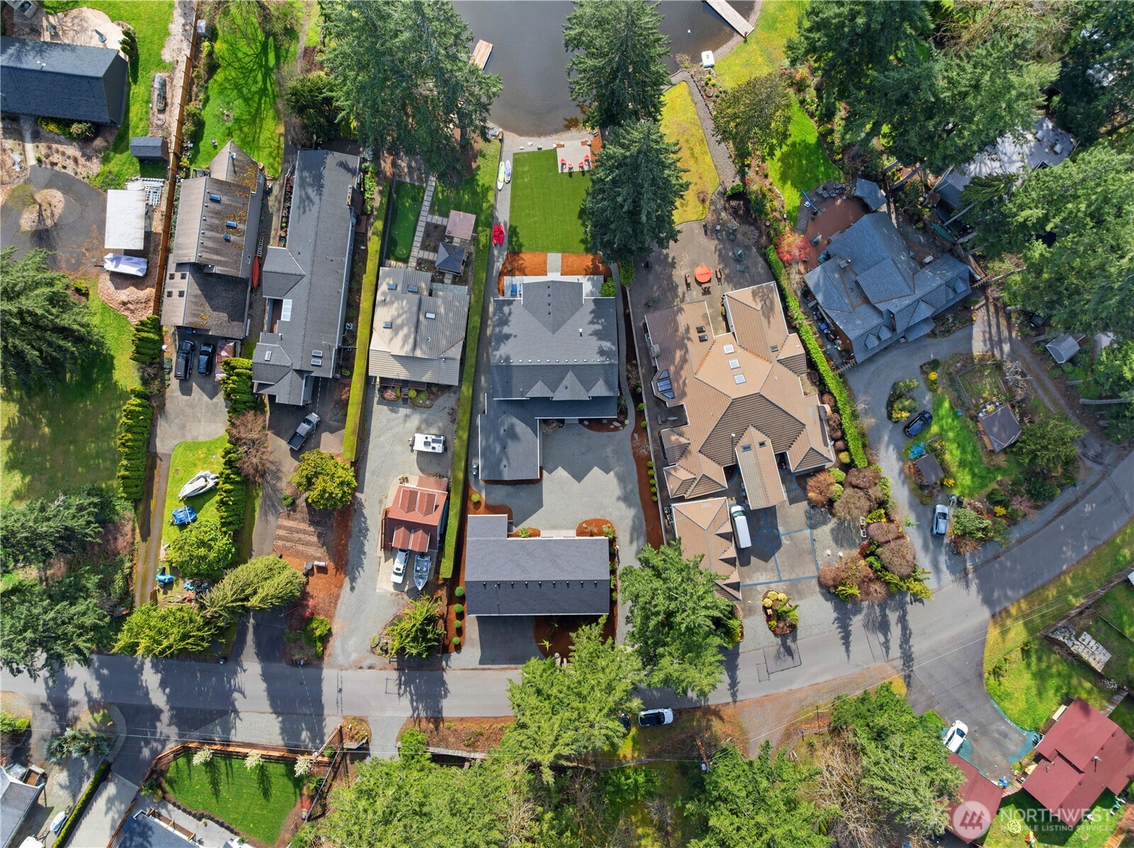 28911 220th Place SE, Black Diamond, WA 98010