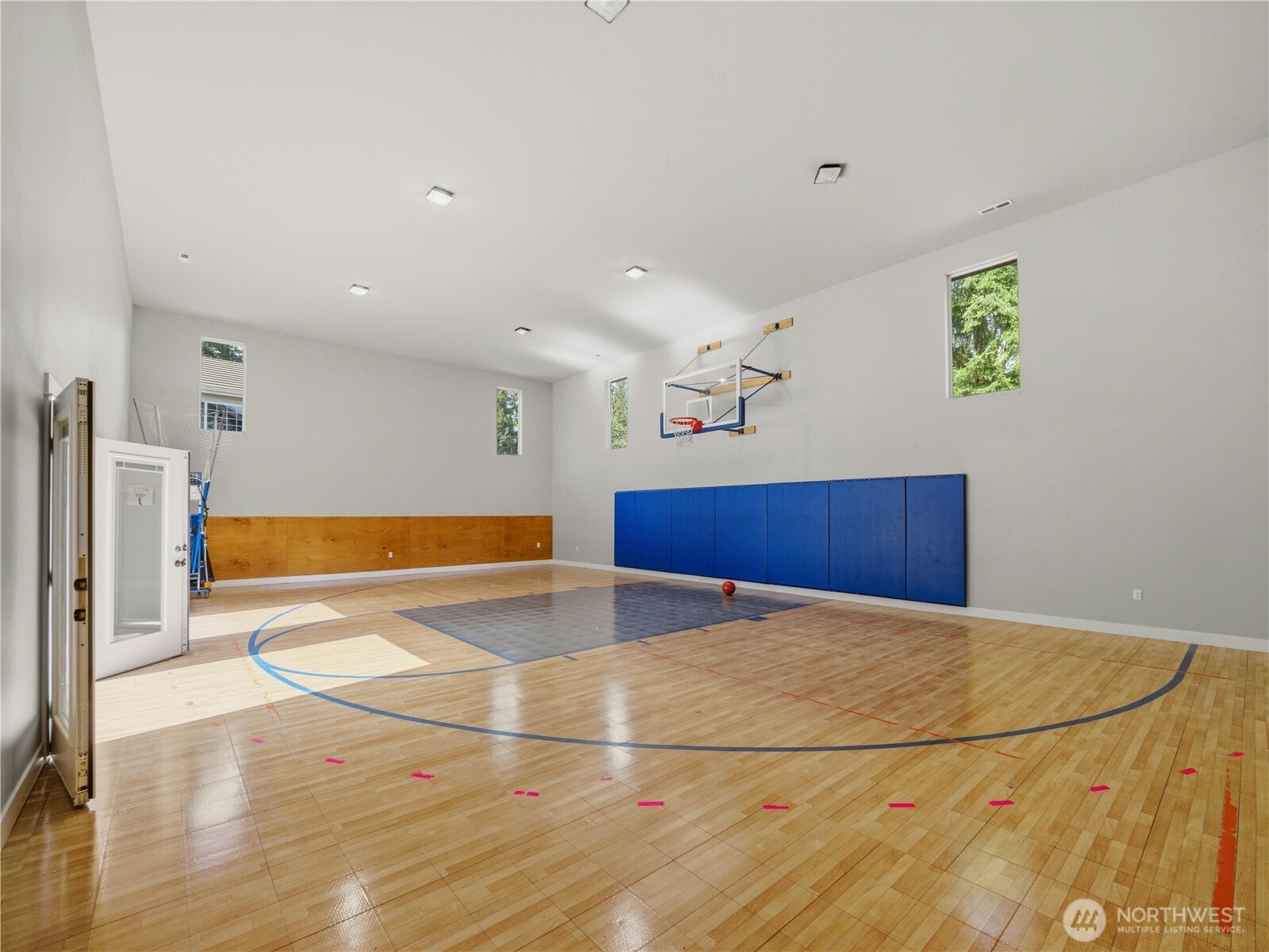 28911 220th Place SE, Black Diamond, WA 98010