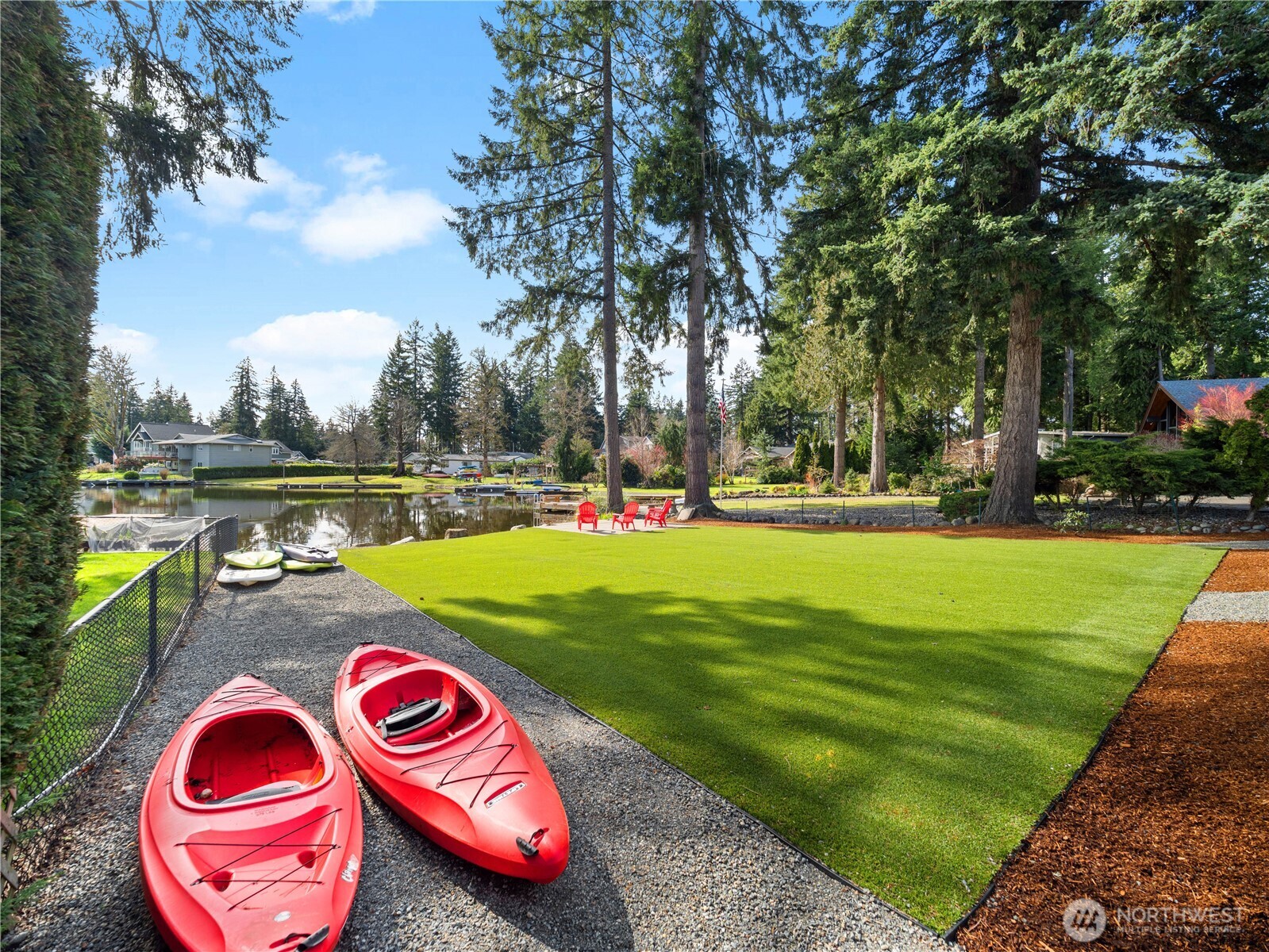 28911 220th Place SE, Black Diamond, WA 98010