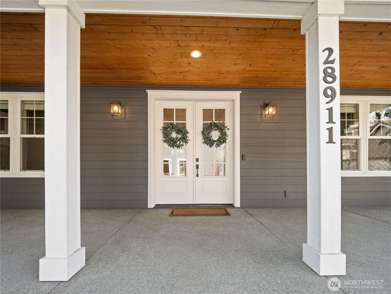 28911 220th Place SE, Black Diamond, WA 98010