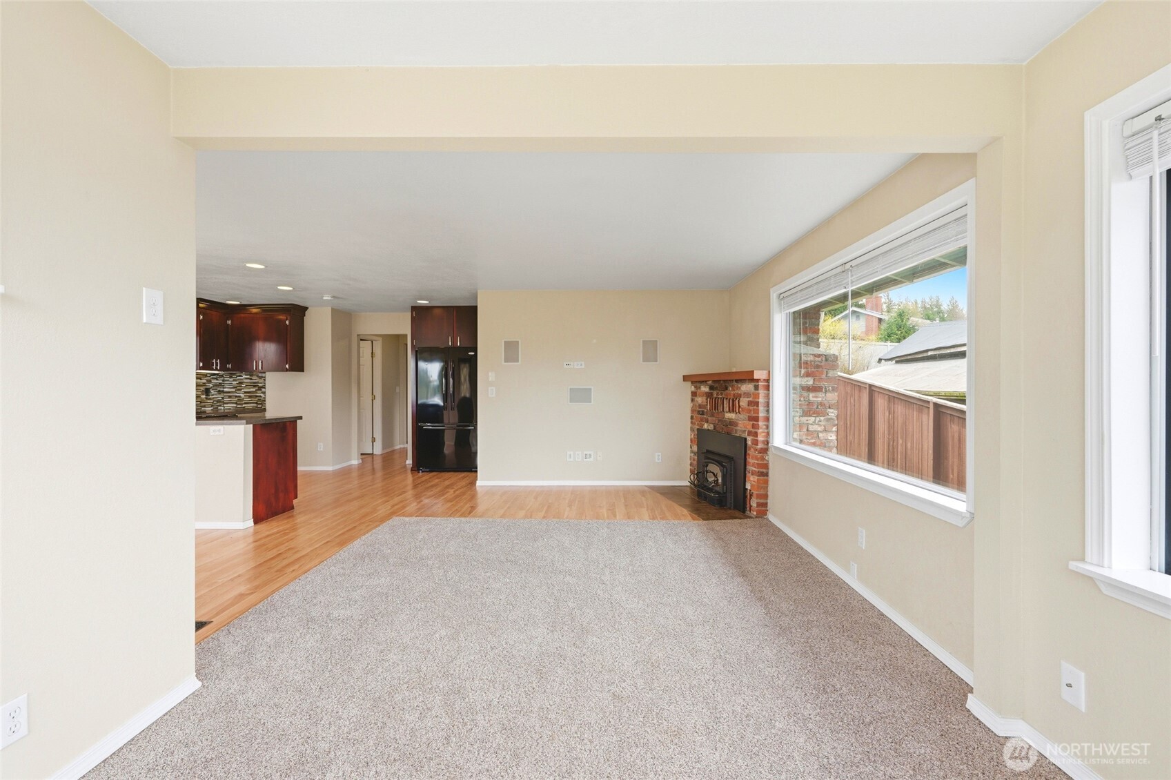 206 E Wall Street , Camano Island, WA 98282