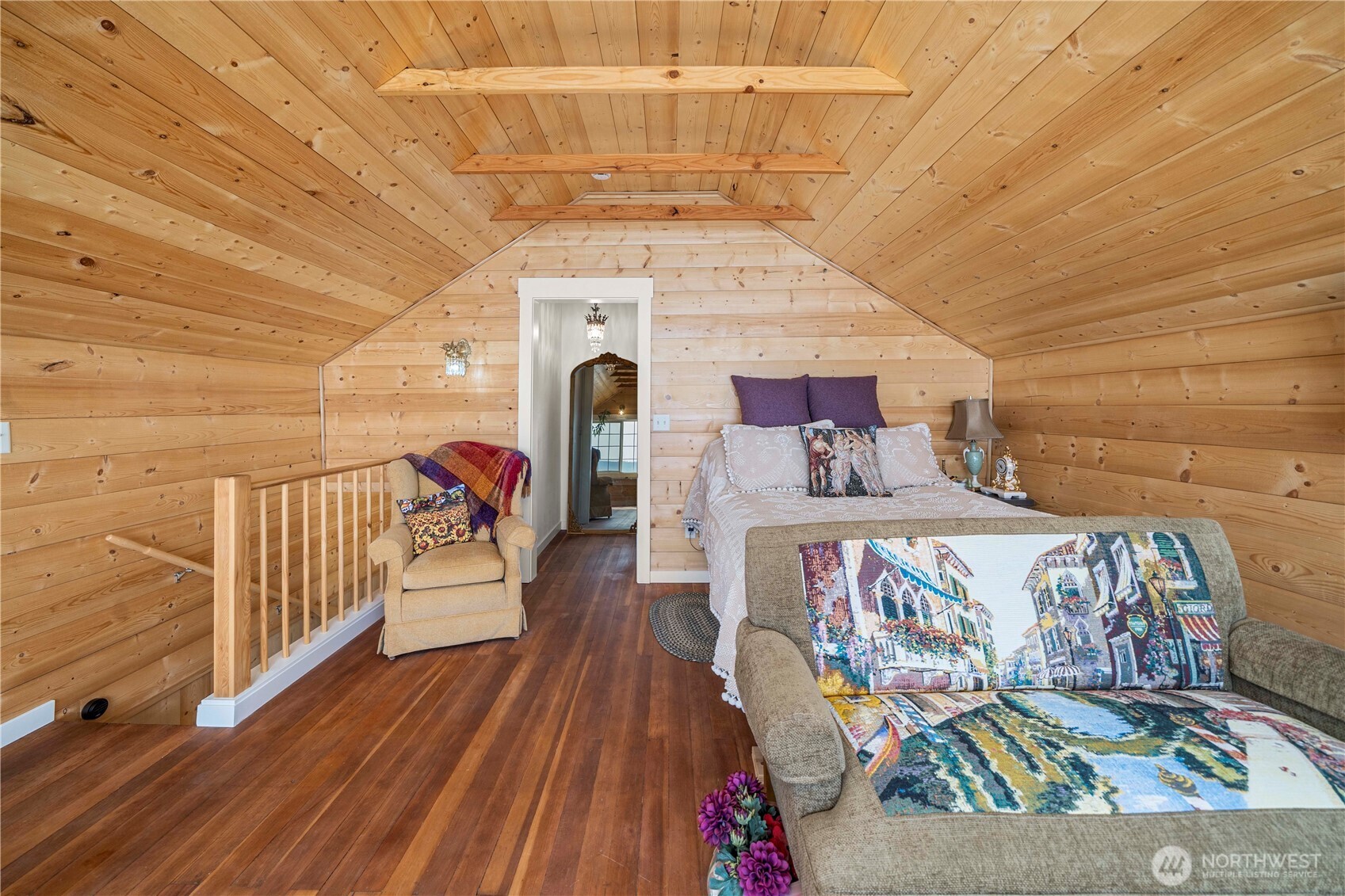 230 S 219th Street , Normandy Park, WA 98198