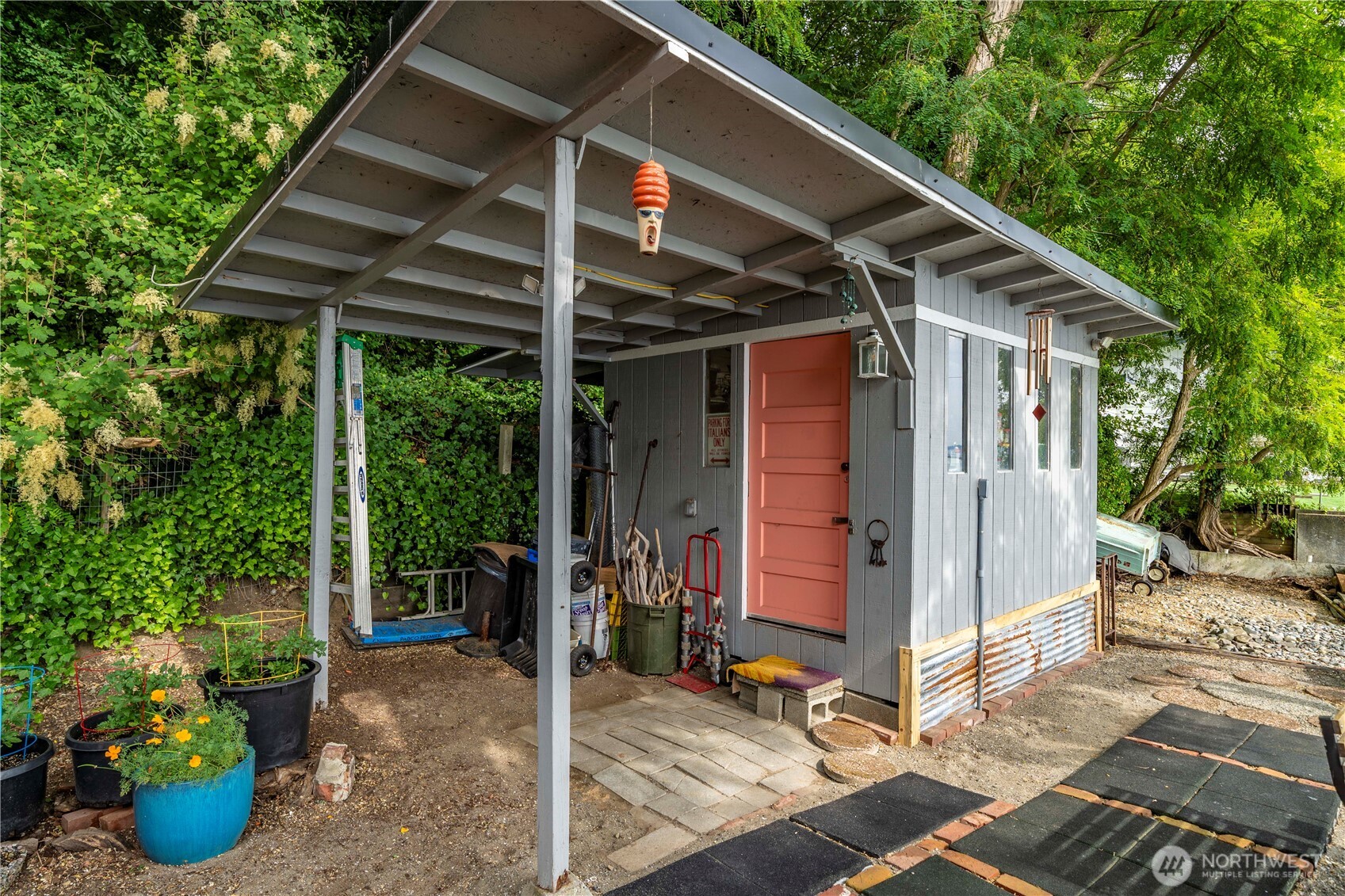 230 S 219th Street , Normandy Park, WA 98198