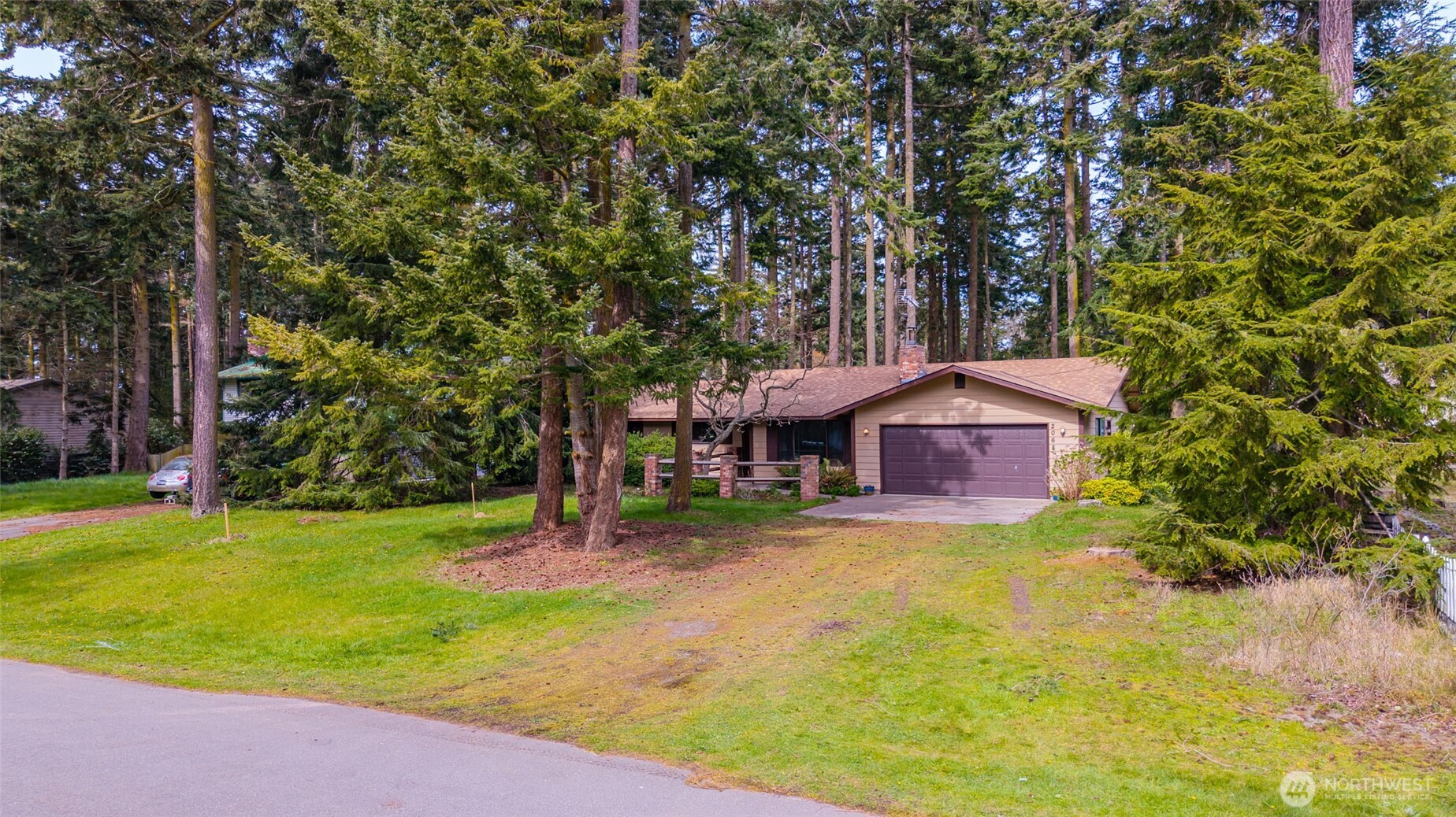 2068 Pine Wood Way , Oak Harbor, WA 98277