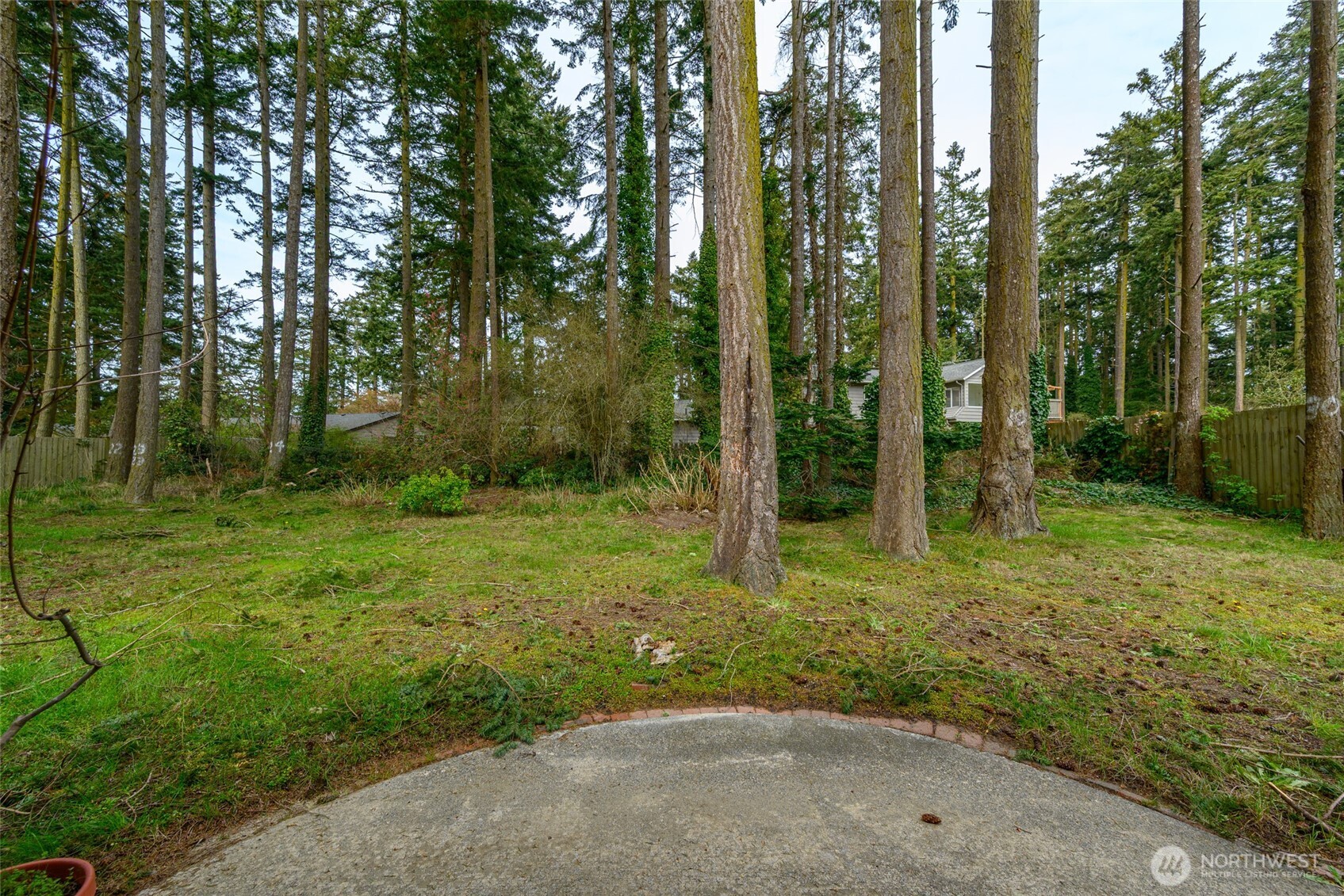 2068 Pine Wood Way , Oak Harbor, WA 98277