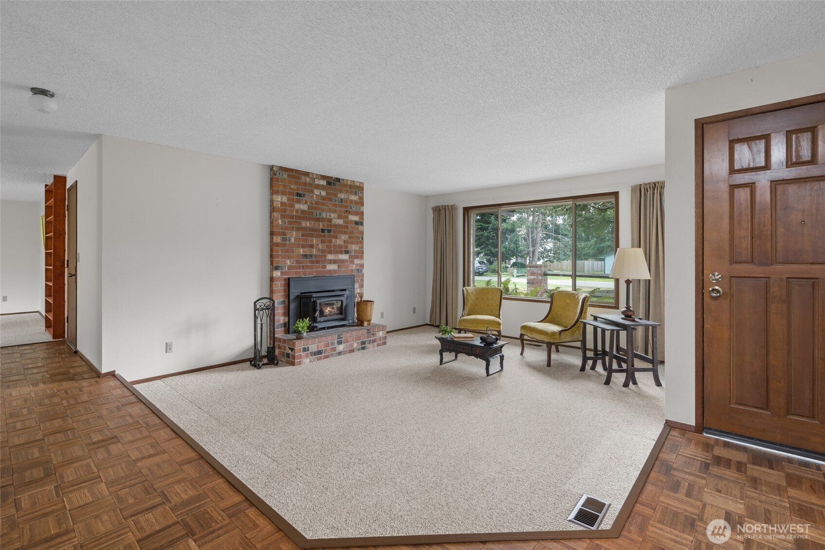 2068 Pine Wood Way , Oak Harbor, WA 98277