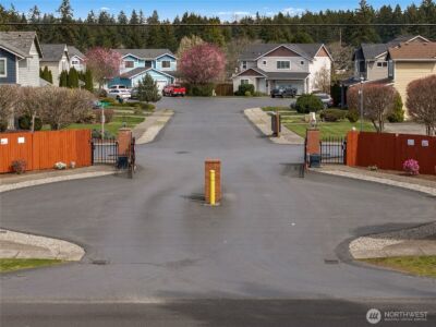 16425 39th Avenue E, Tacoma, WA 98446 - Photo 25