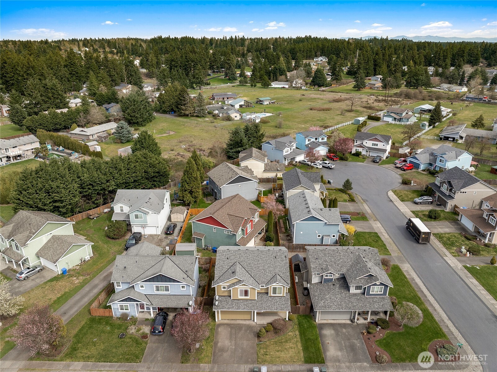 16425 39th Avenue E, Tacoma, WA 98446