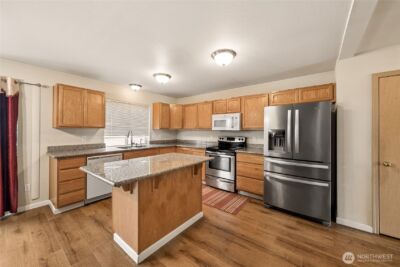 16425 39th Avenue E, Tacoma, WA 98446 - Photo 7