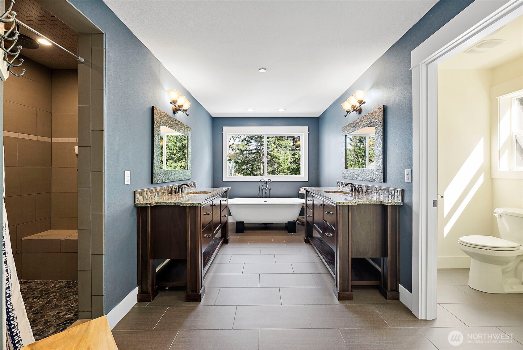 31408 SE Retreat Kanaskat Road , Ravensdale, WA 98051