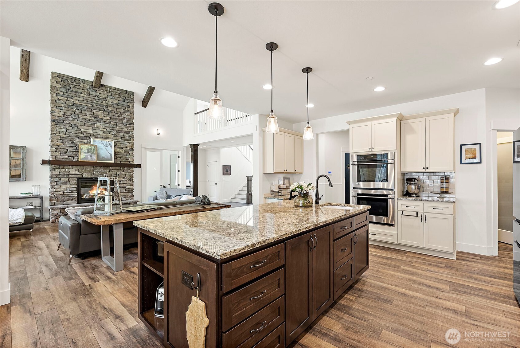 31408 SE Retreat Kanaskat Road , Ravensdale, WA 98051