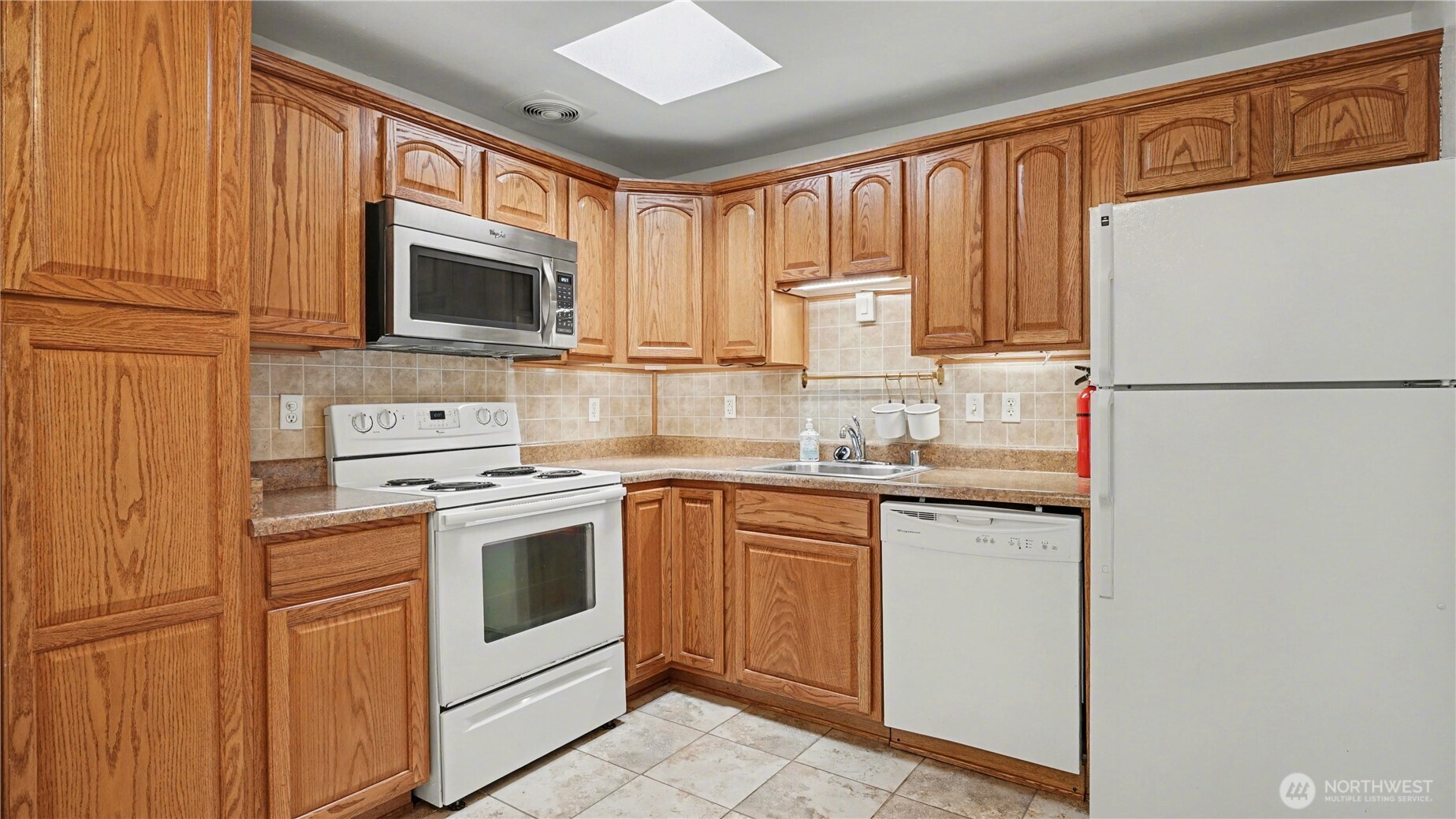 14600 SE 176th Street #J5, Renton, WA 98058