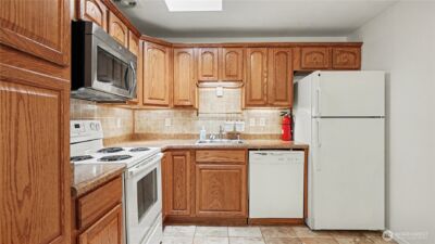 14600 SE 176th Street #J5, Renton, WA 98058 - Photo 12