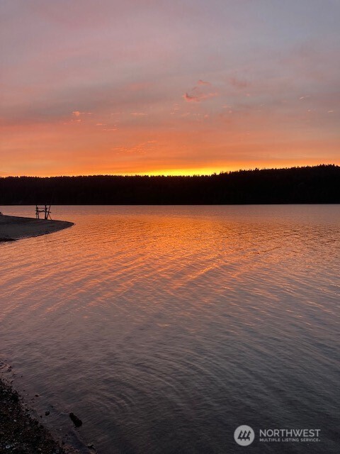 27728 Manzanita Beach Rd SW , Vashon, WA 98070