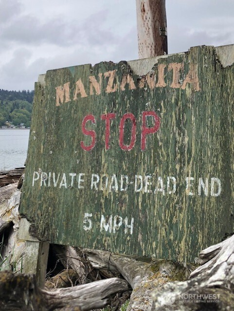 27728 Manzanita Beach Rd SW , Vashon, WA 98070