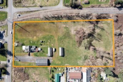 917 85th Street E, Tacoma, WA 98445 - Photo 1