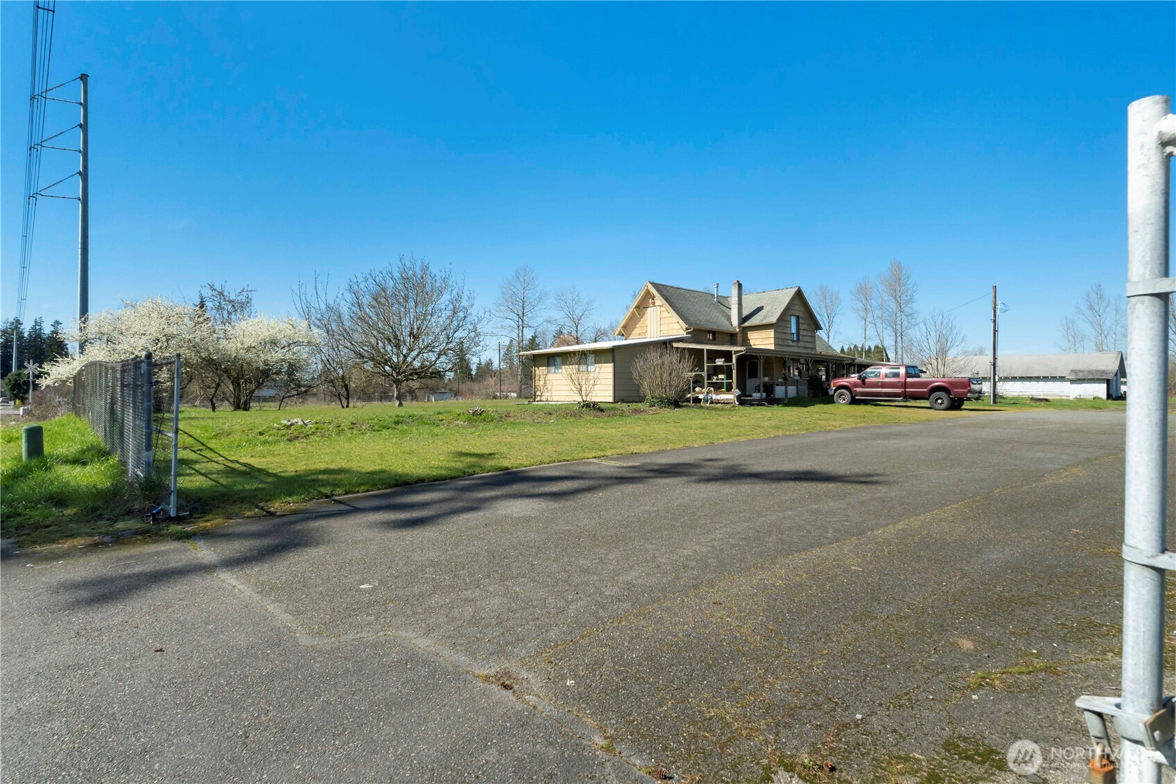 917 85th Street E, Tacoma, WA 98445