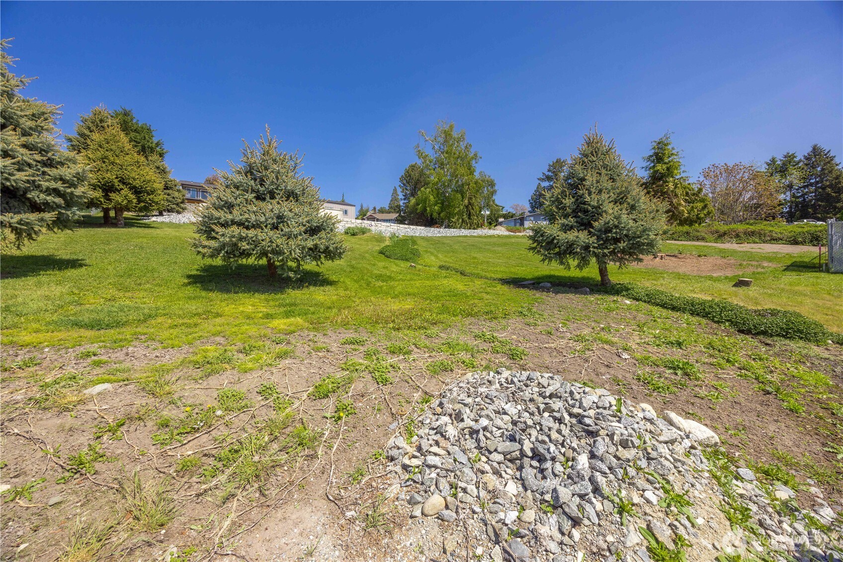 241 Lakeshore Drive , Manson, WA 98831