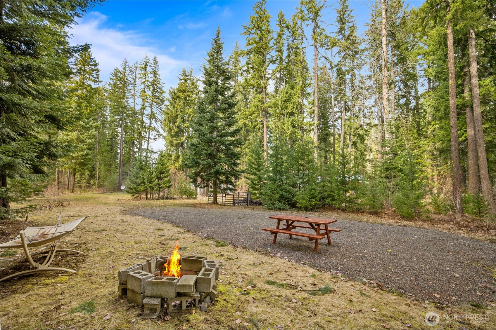 91 Blue Spruce Drive , Easton, WA 98925