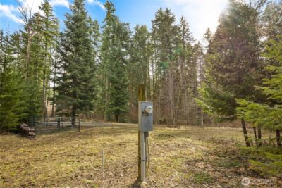 91 Blue Spruce Drive , Easton, WA 98925 - Photo 5