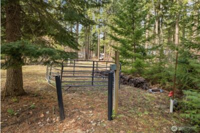 91 Blue Spruce Drive , Easton, WA 98925 - Photo 6