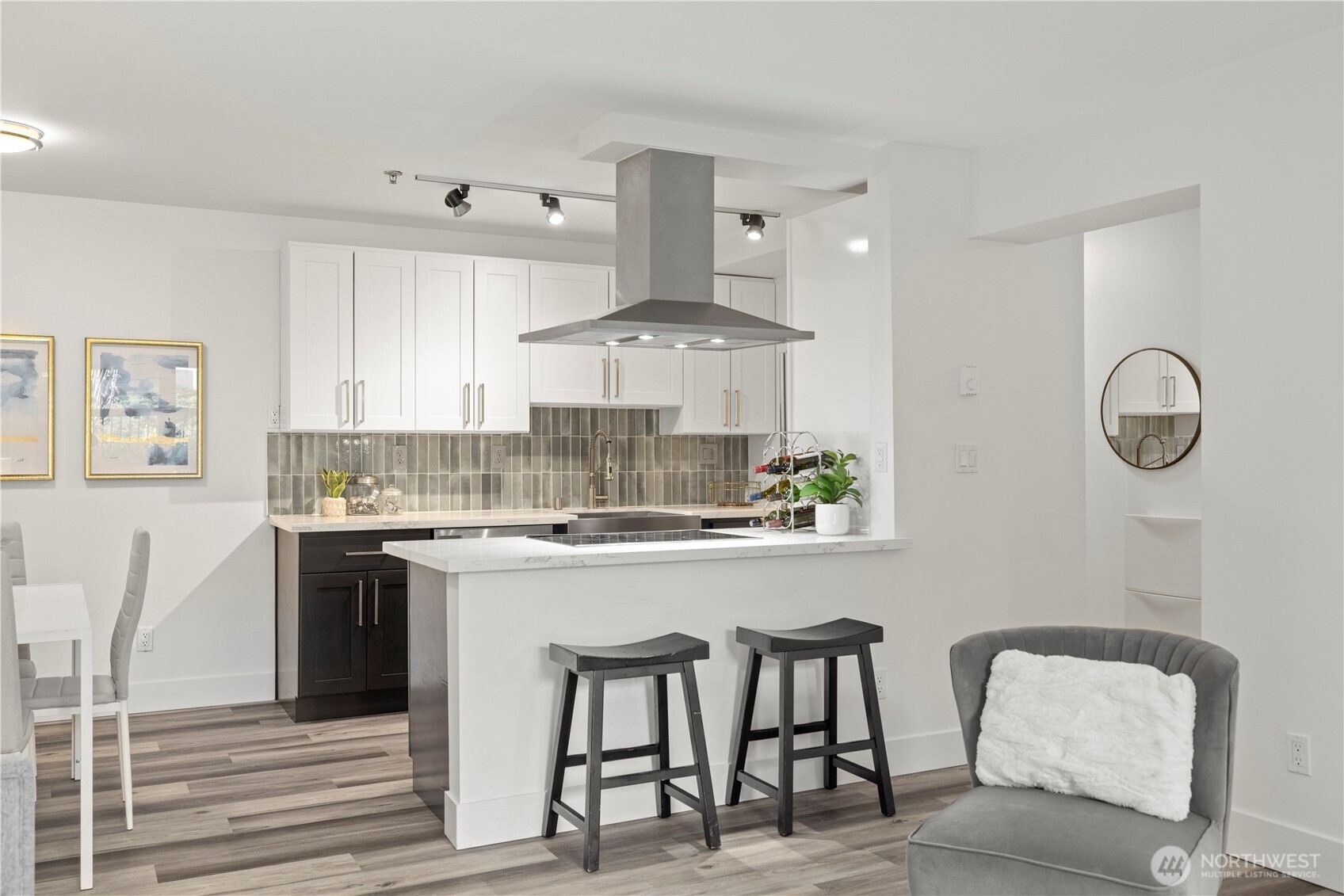 500 W 5th Avenue #306, Seattle, WA 98119