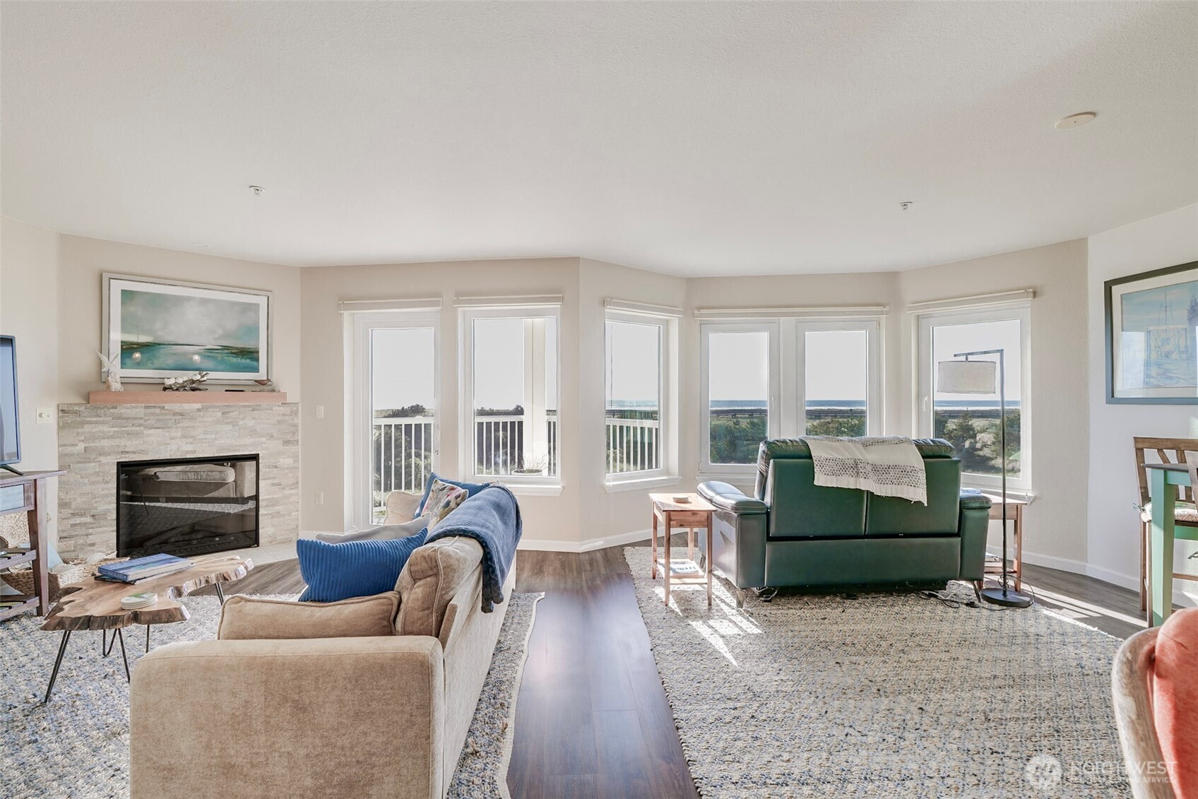 501 Shoreview Drive S #204, Long Beach, WA 98631