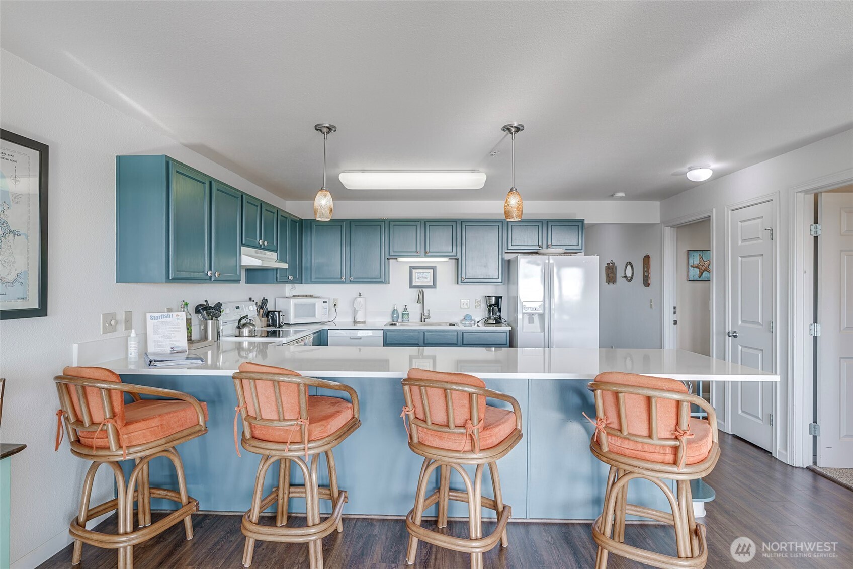 501 Shoreview Drive S #204, Long Beach, WA 98631