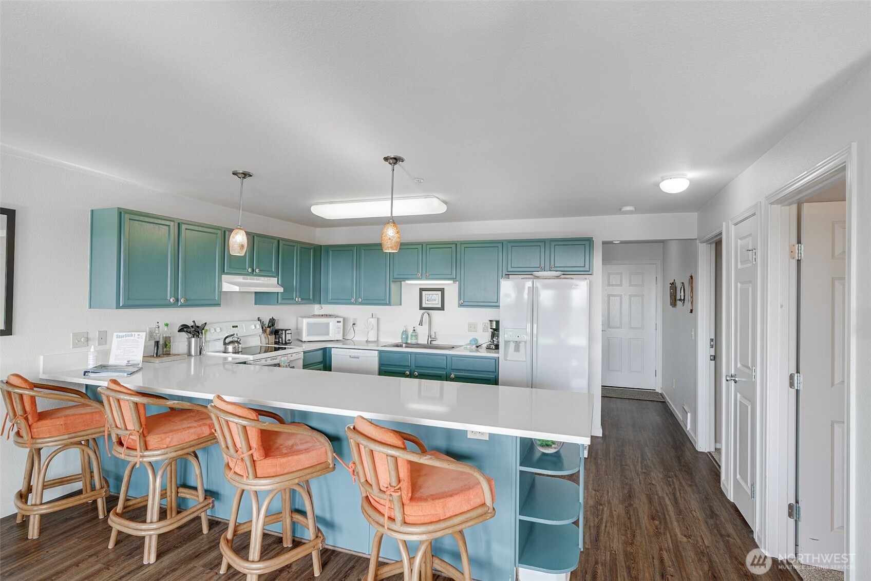 501 Shoreview Drive S #204, Long Beach, WA 98631