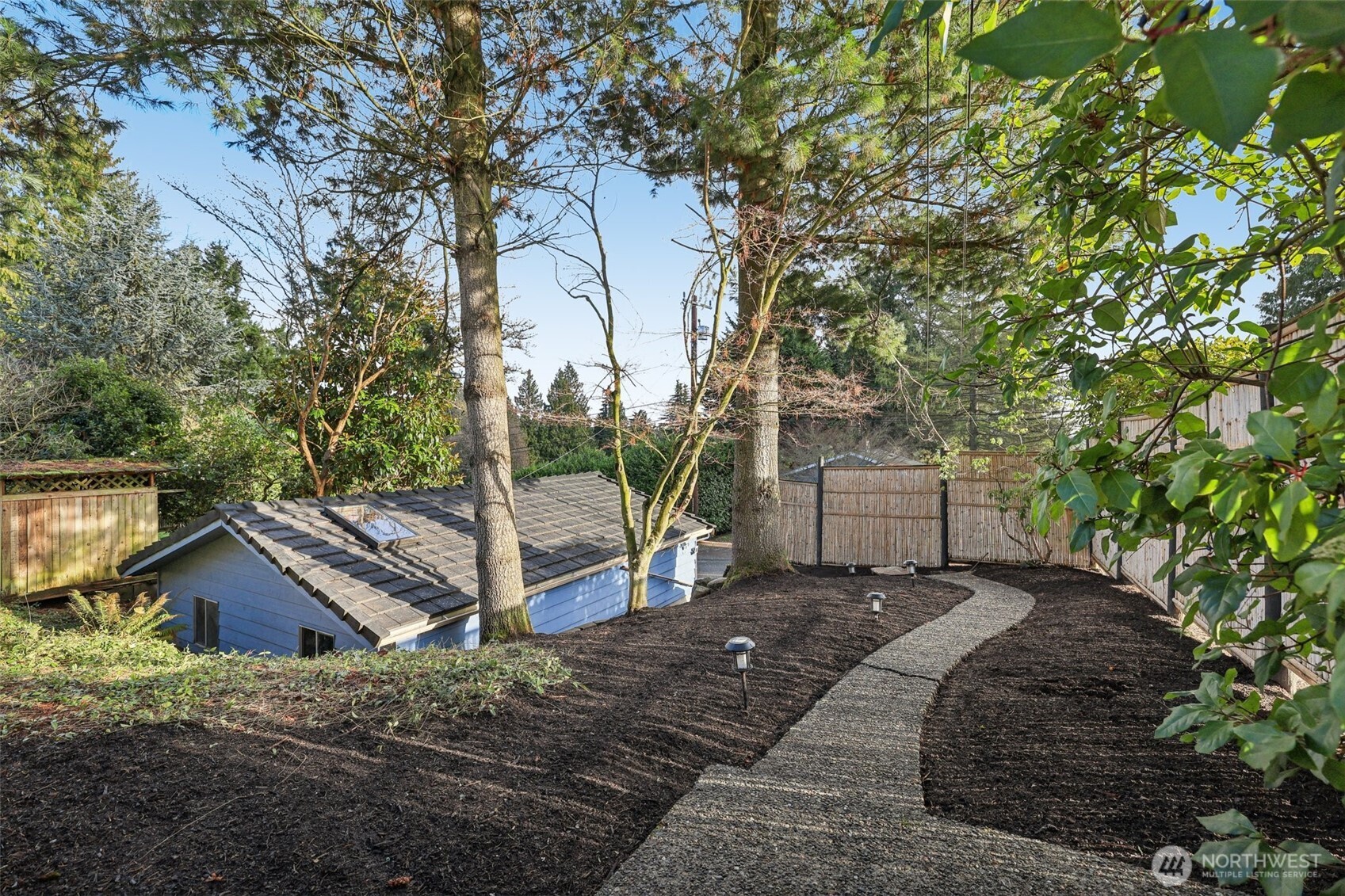 10219 15th Avenue NE, Seattle, WA 98125