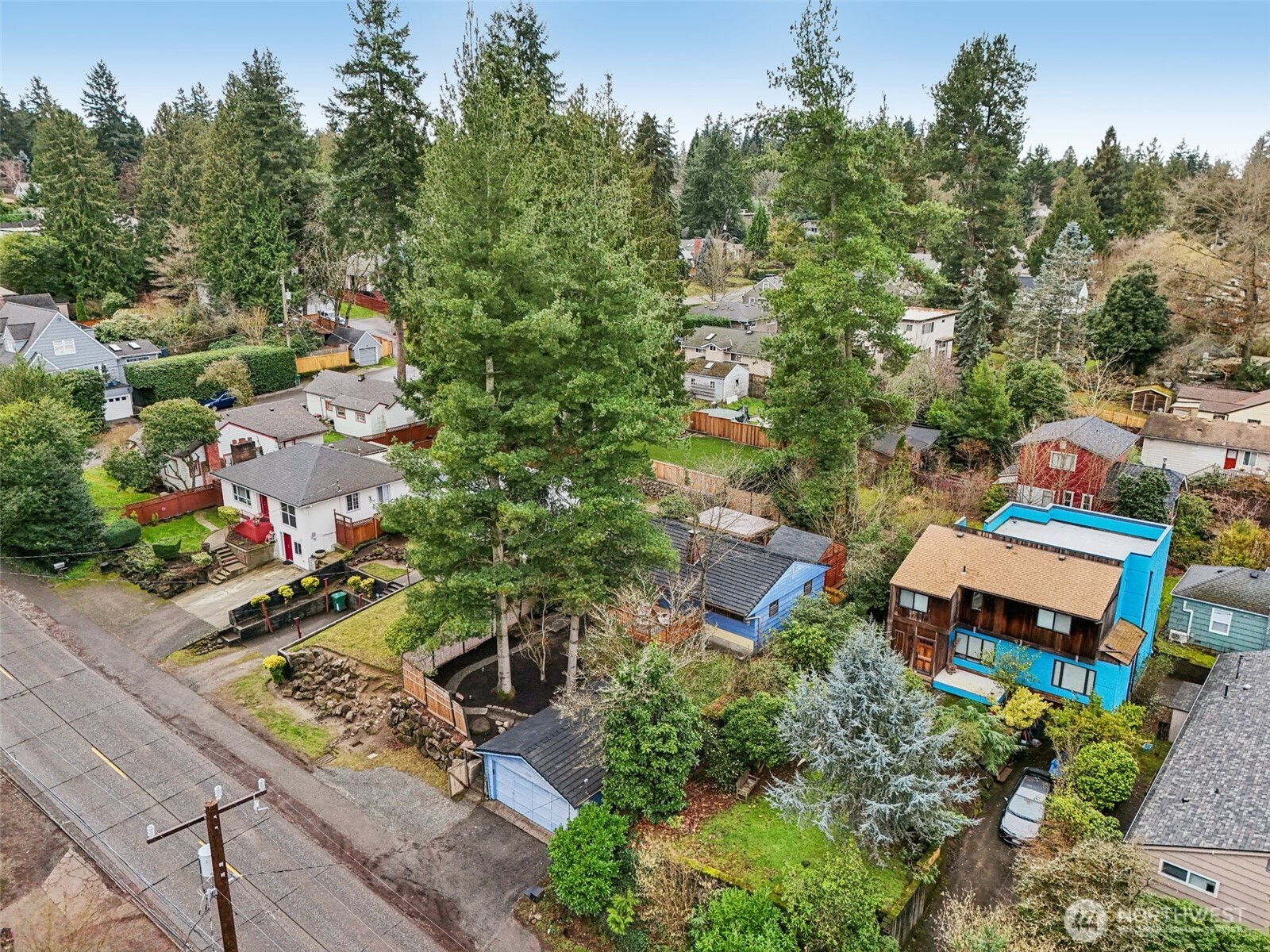 10219 15th Avenue NE, Seattle, WA 98125