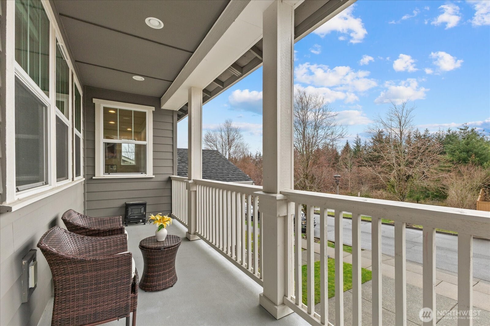 9219 Jacobia Avenue SE, Snoqualmie, WA 98065