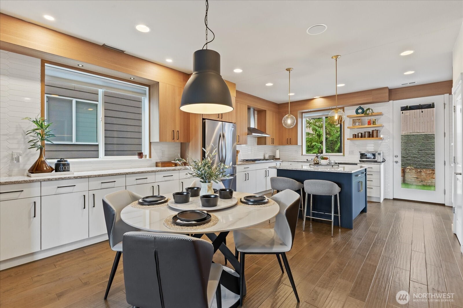 9219 Jacobia Avenue SE, Snoqualmie, WA 98065