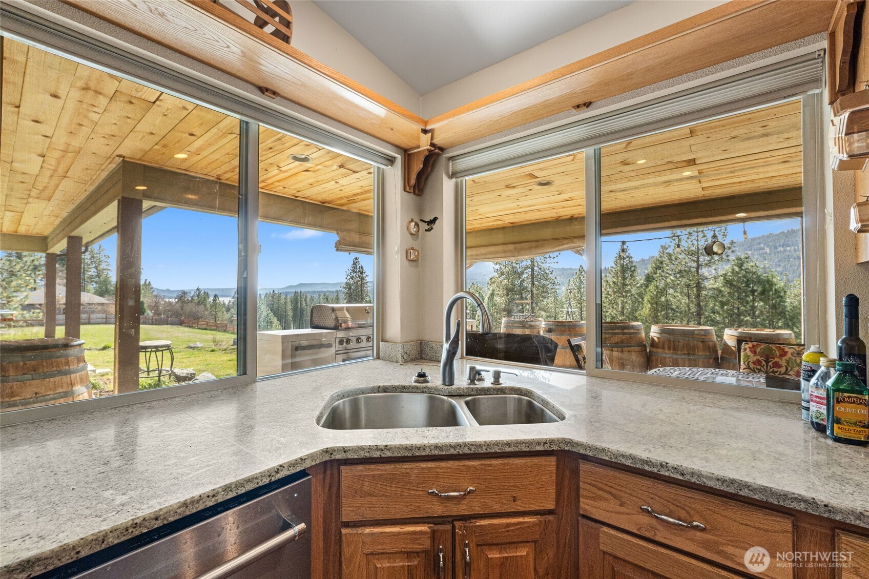 1344 Pine Crest Way , Colville, WA 99141