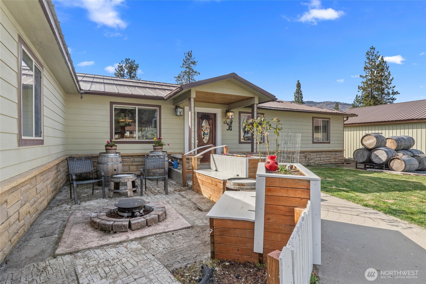 1344 Pine Crest Way , Colville, WA 99141