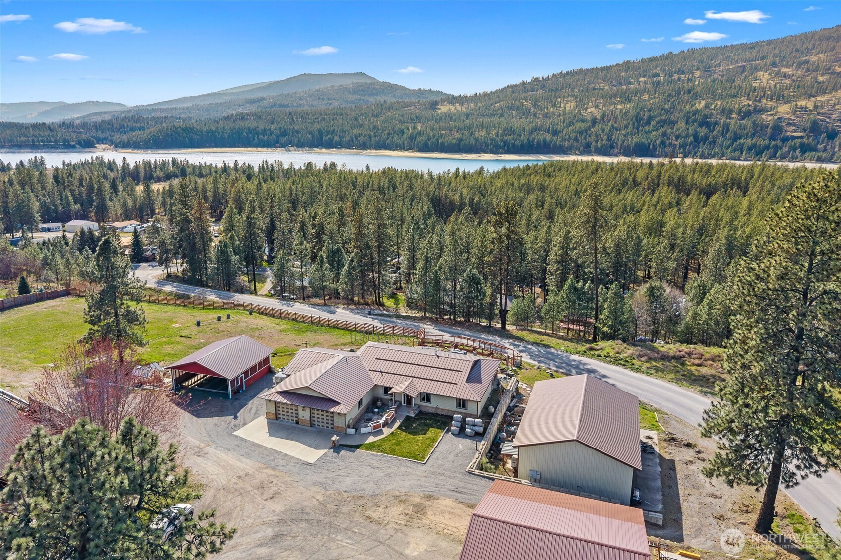 1344 Pine Crest Way , Colville, WA 99141