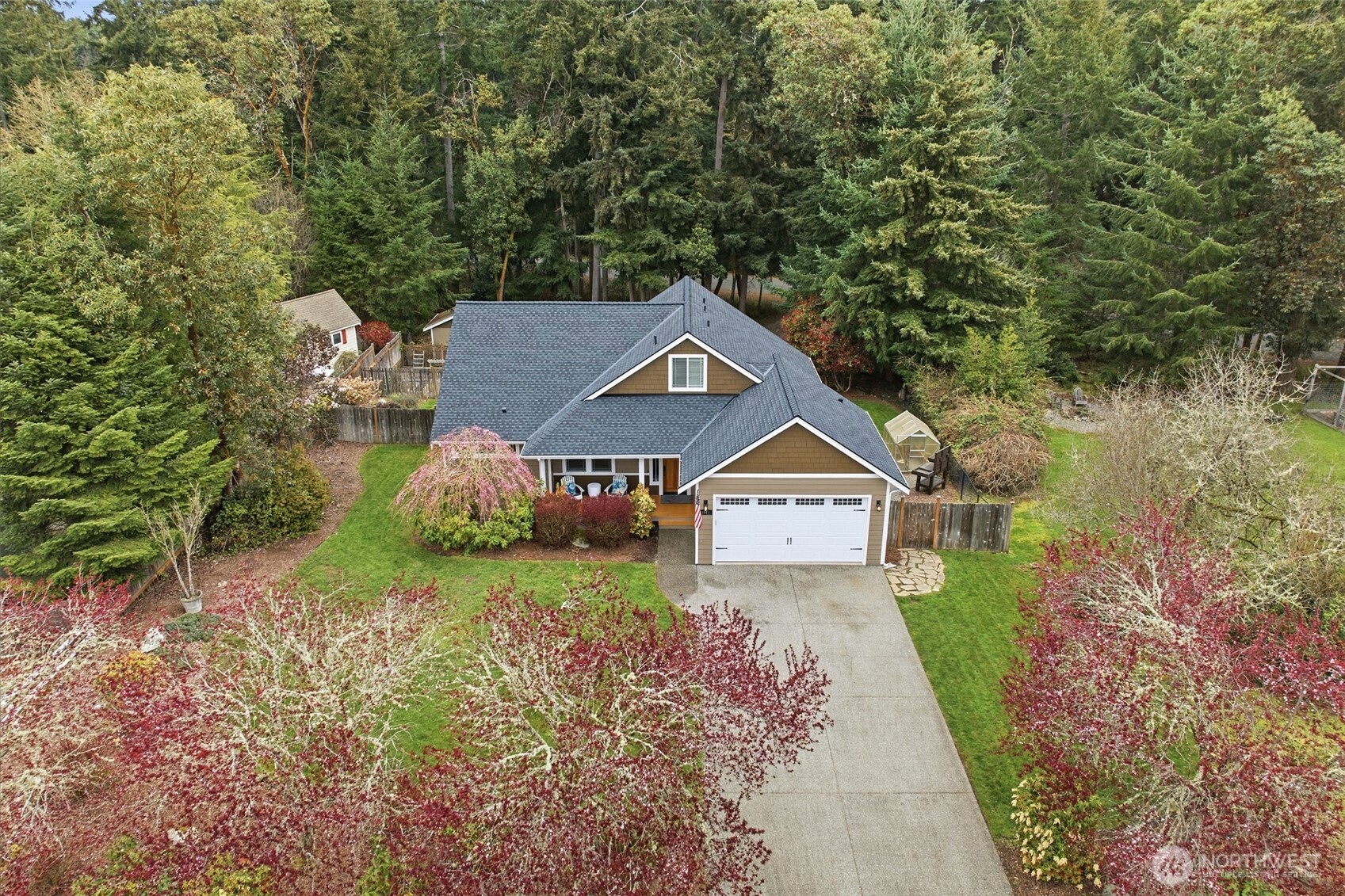 1061 Potlatch Drive , Fox Island, WA 98333