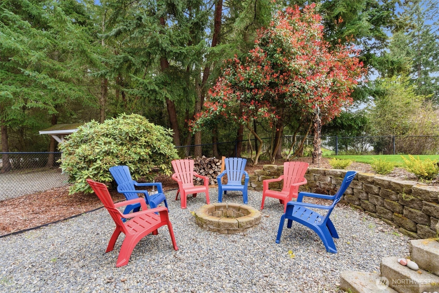 1061 Potlatch Drive , Fox Island, WA 98333