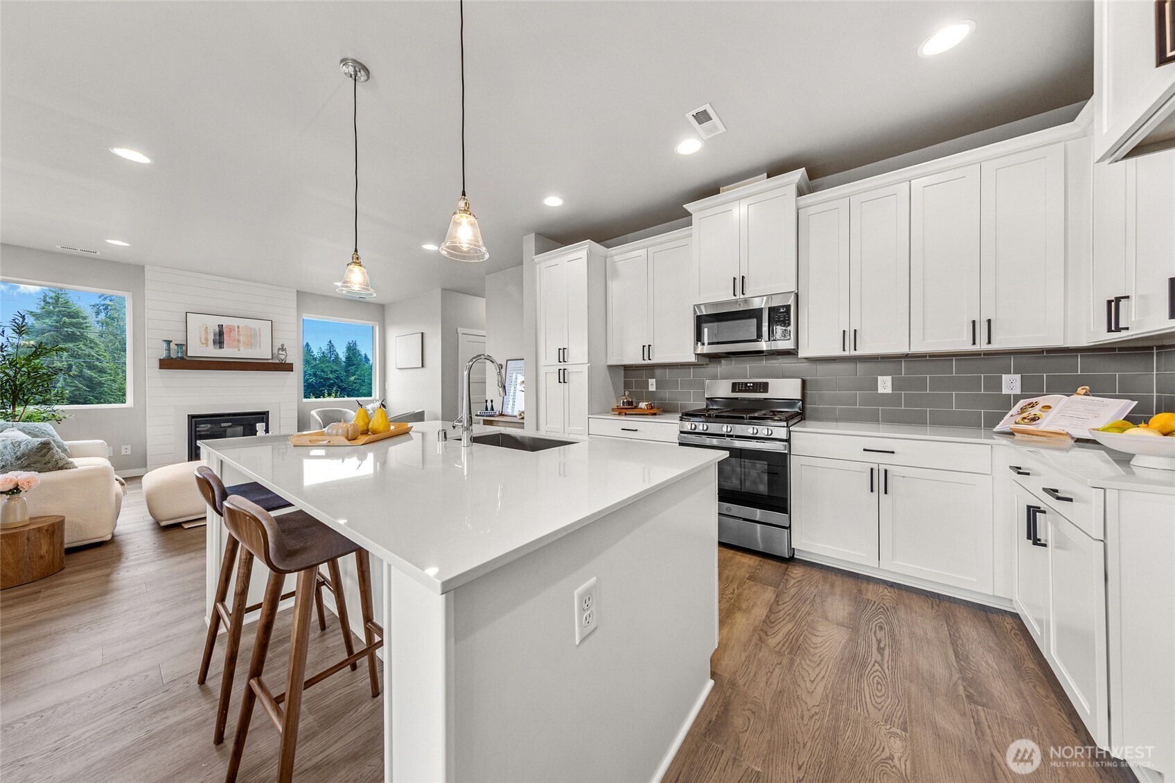 9903 16th Place SE, Lake Stevens, WA 98258