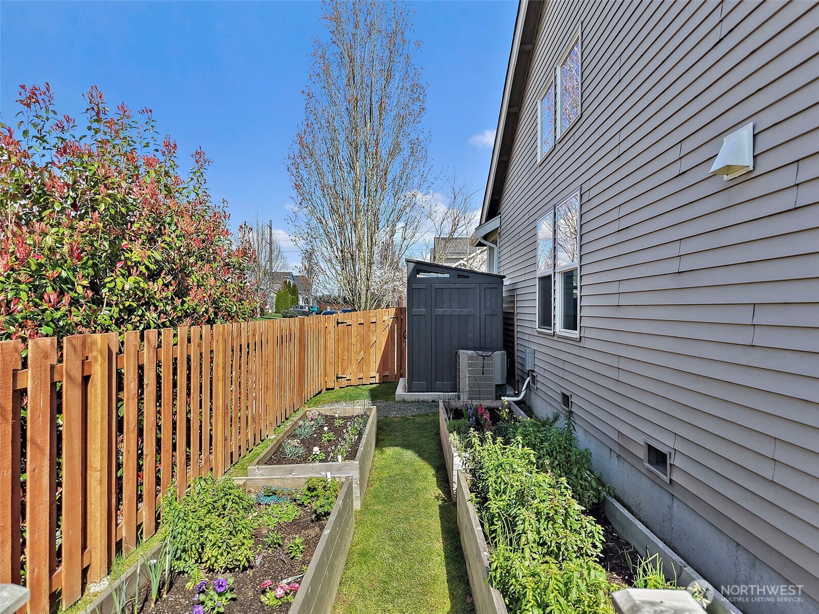 16006 23rd Street E, Lake Tapps, WA 98391