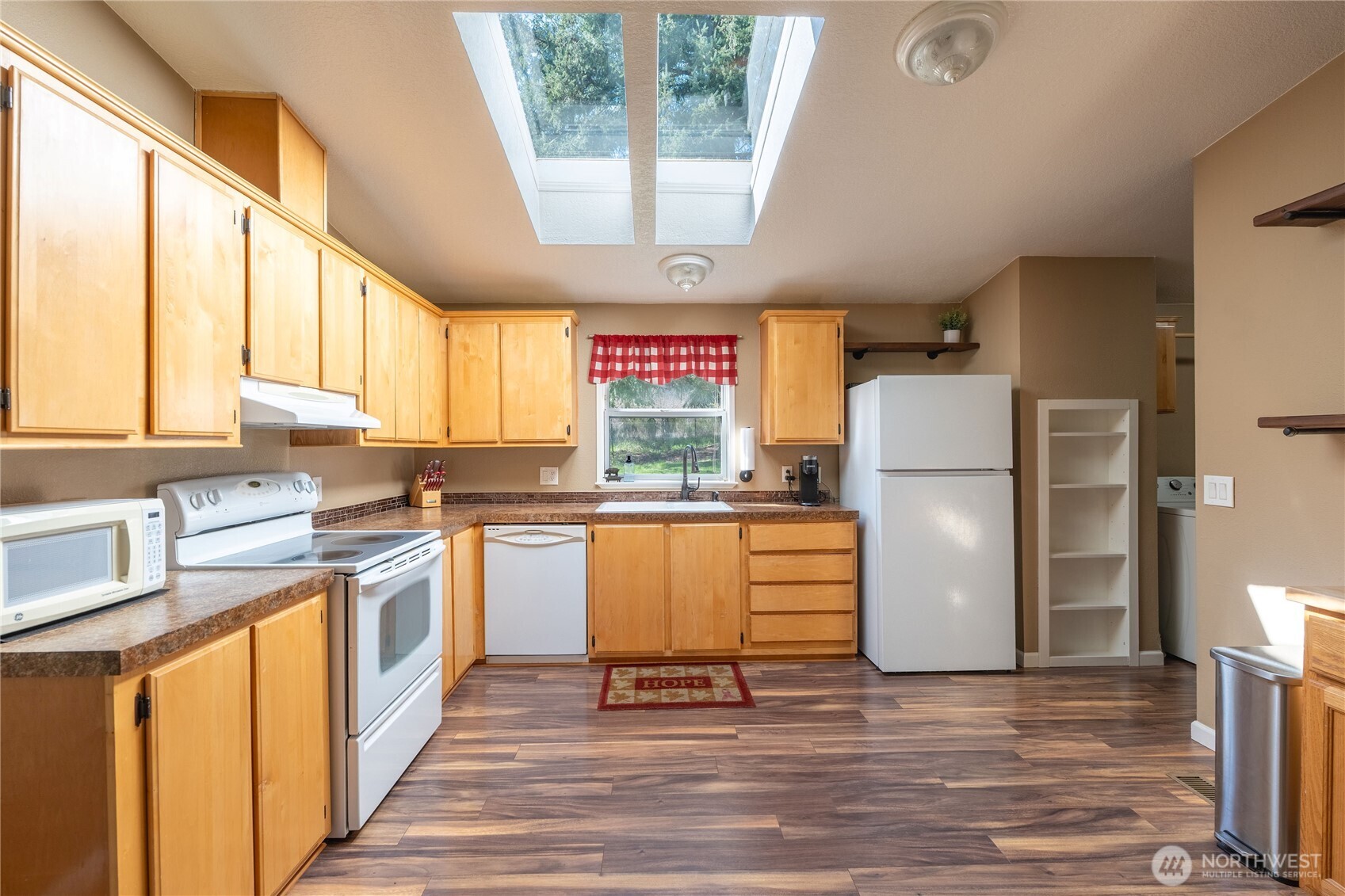 776 Winlock-Vader Road , Winlock, WA 98596