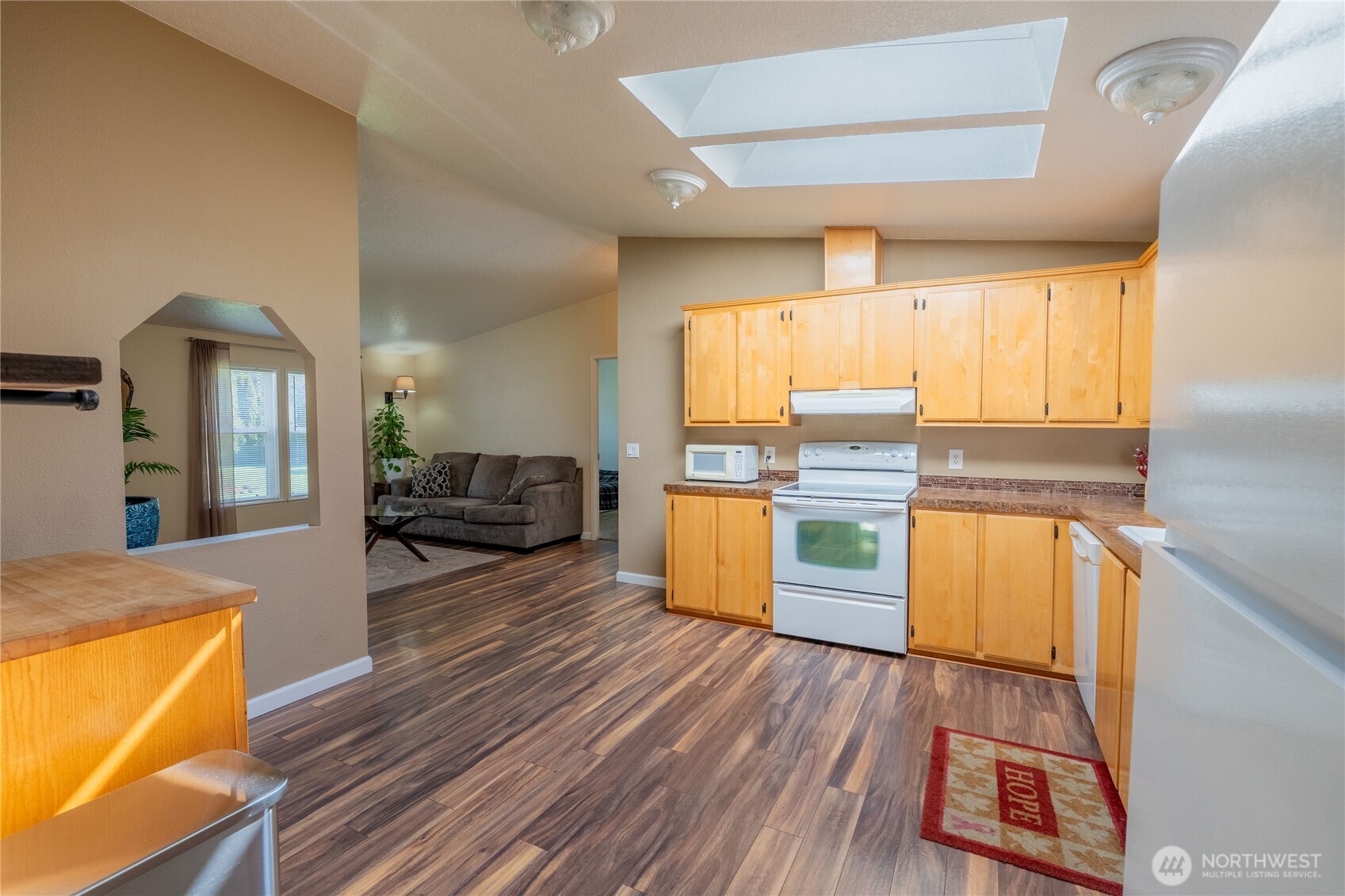 776 Winlock-Vader Road , Winlock, WA 98596