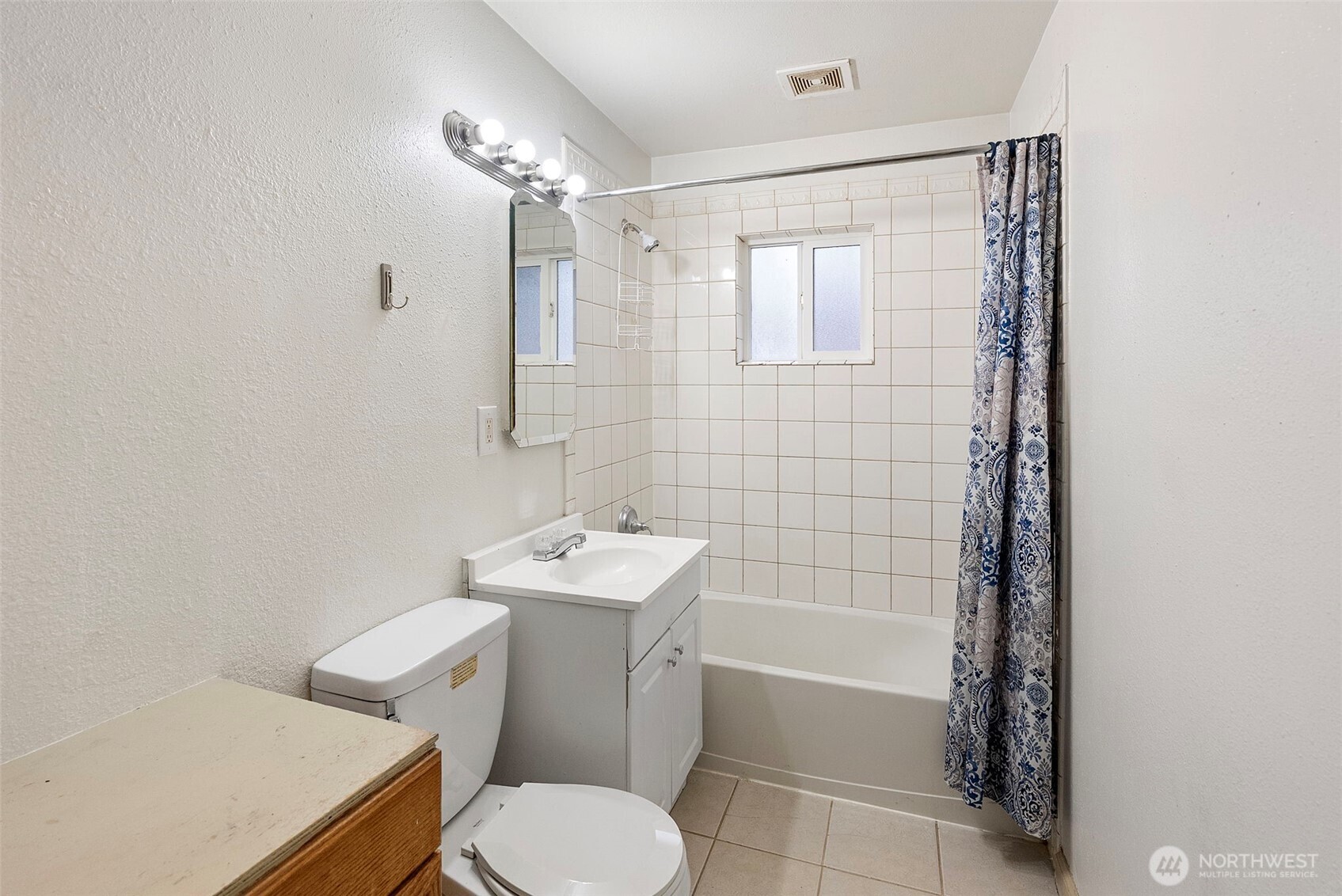 117 Sheridan Road #A & B, Bremerton, WA 98310