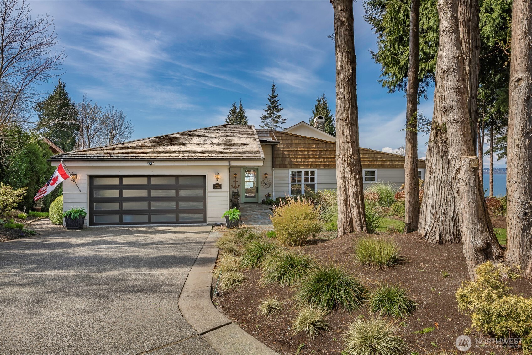 9045 Shearwater Road , Blaine, WA 98230