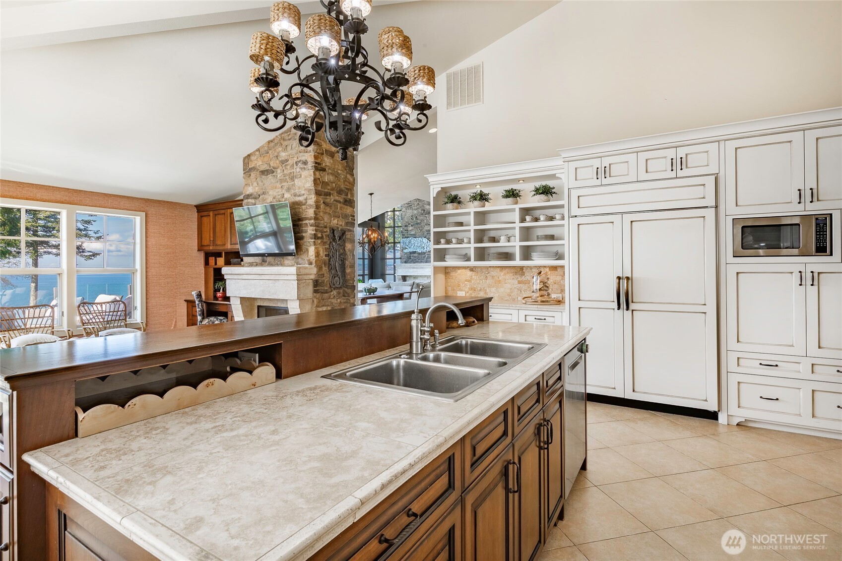 9045 Shearwater Road , Blaine, WA 98230