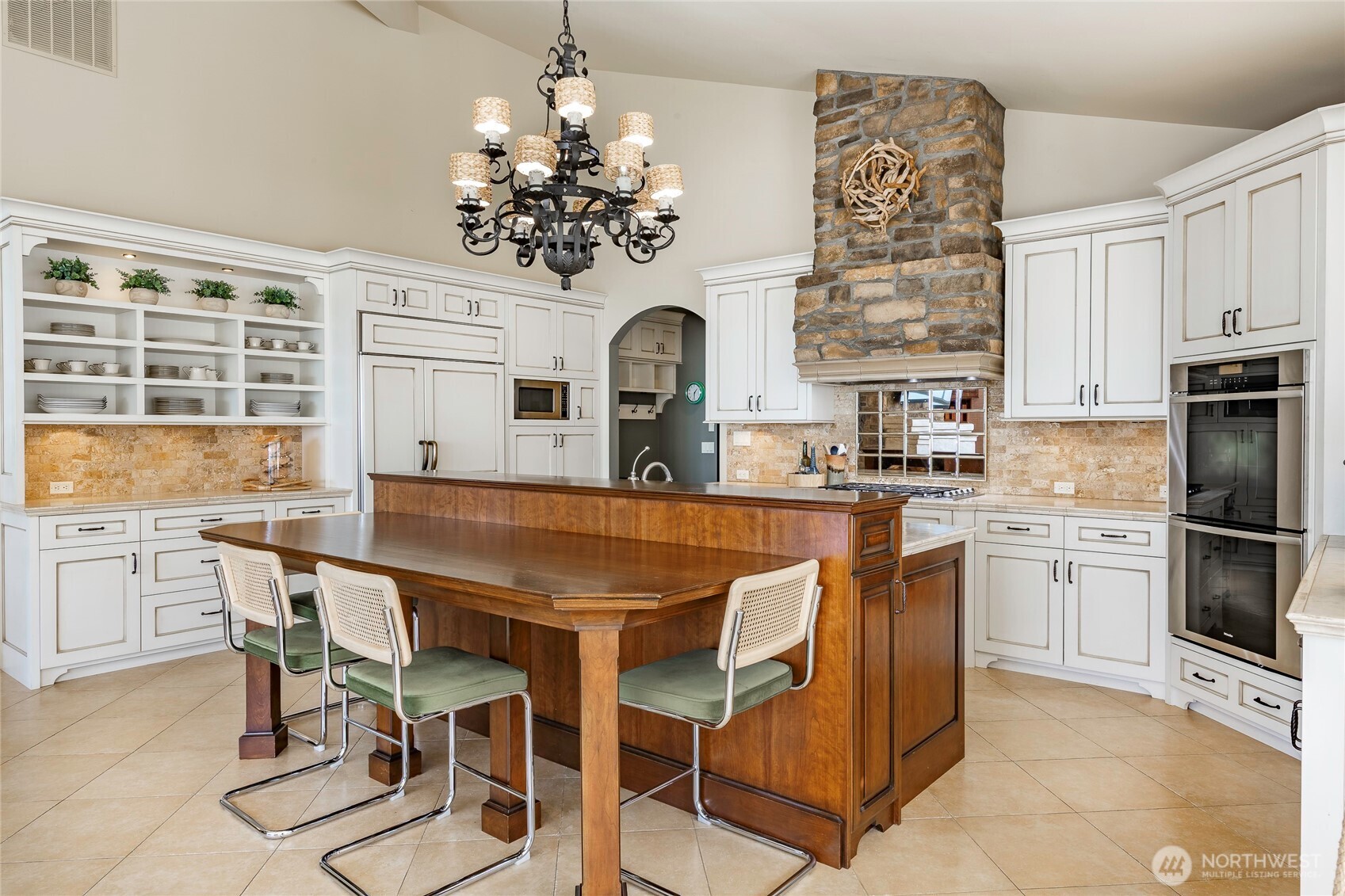 9045 Shearwater Road , Blaine, WA 98230